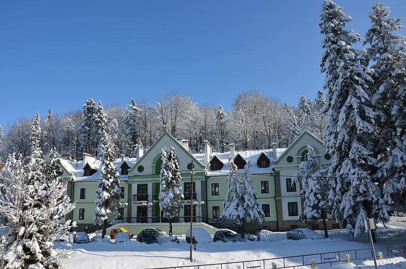 Pod Jodla Hotel Iwonicz-Zdrój Exterior foto